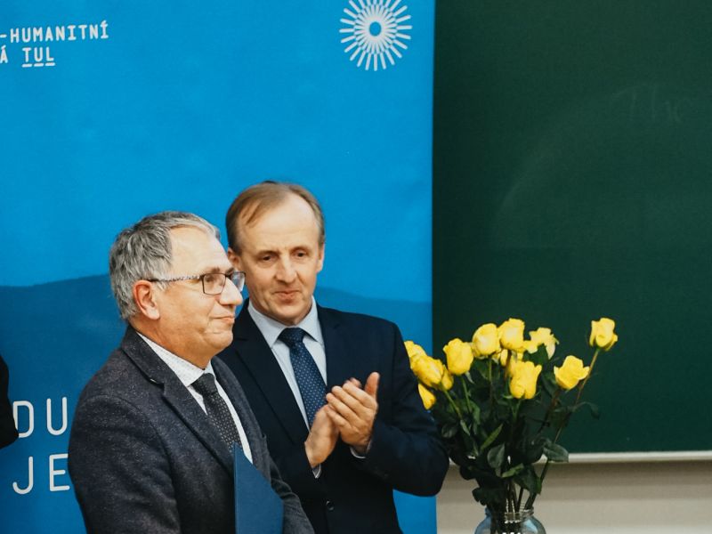 Setkání akademické obce