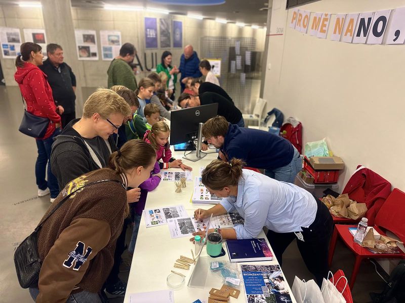 PRO MĚ NAno, prosím!